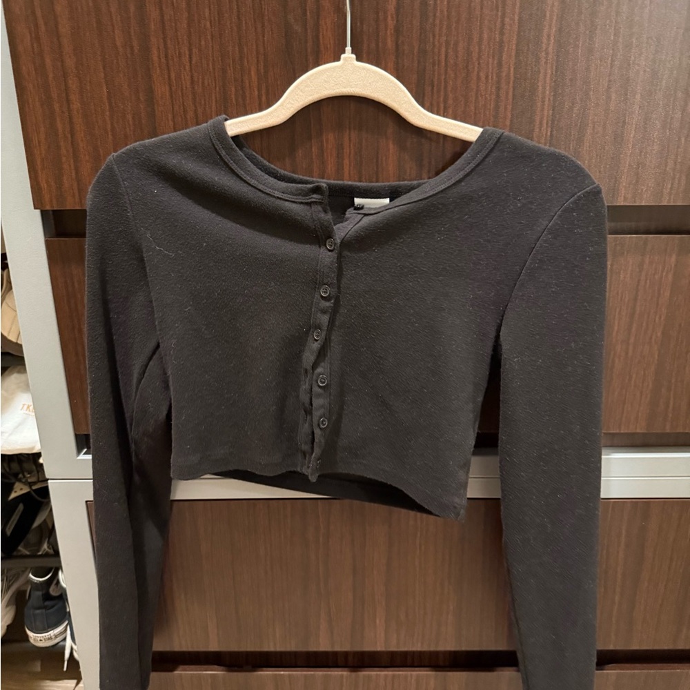 Aritzia Black Cropped Button-Down Shirt